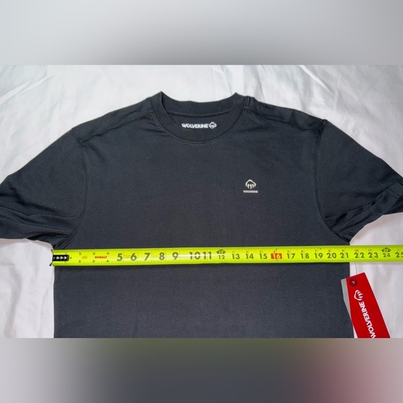 Wolverine NWT Men’s Size M Black Camo Claw Casual Graphic Short Sleeve Tee Shirt - Picture 4 of 6